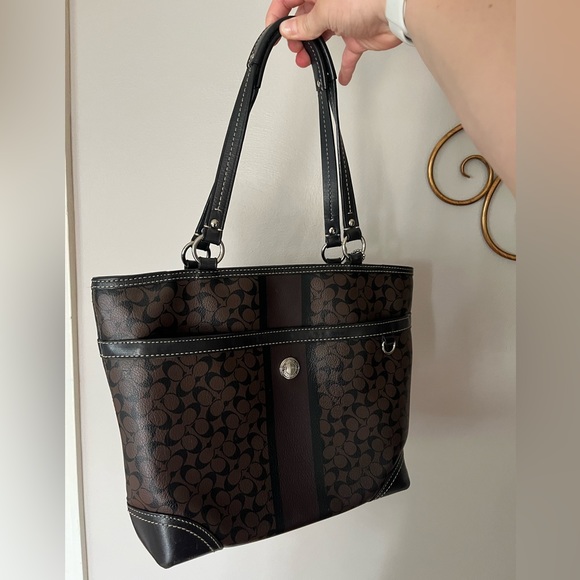 Leather Coach purse - Picture 3 of 8